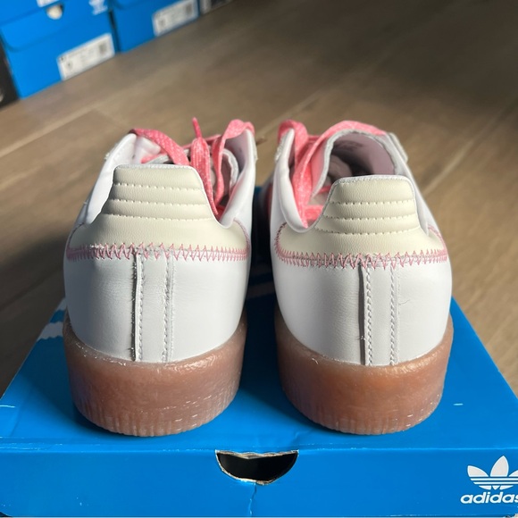 Adidas White and Pink Sneakers Classic Design - Picture 6 of 7